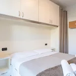 Nest Apartment *